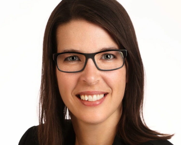Dr. Amy Bender