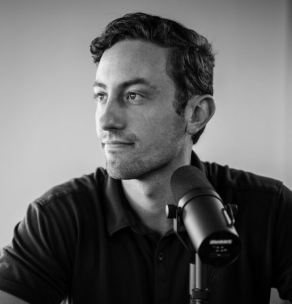 Kyle Gillett MD